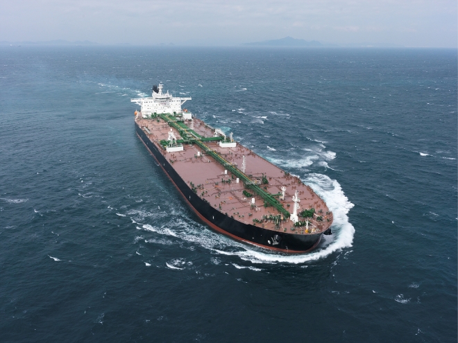 대우조선해양이 최대 10척에 달하는 LNG 이중연료 추진 초대형원유운반선(VLCC) 건조의향서를 체결하며 본격적인 수주에 나선다. 사진=대우조선해양.