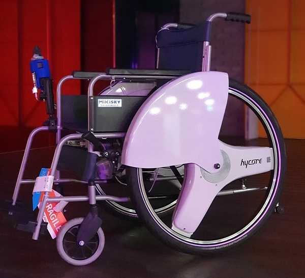 현대차그룹 제로원을 통해 개발중인 위즈진 자율전동 휠체어의 프로토타입. 출처=제로원.