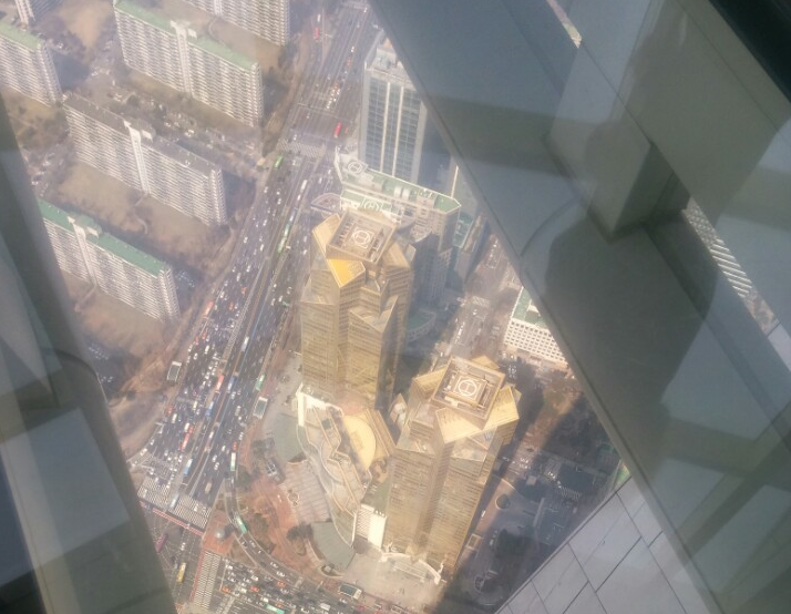 [포토] 세계 3위 높이 전망대 ‘롯데월드타워 서울스카이’