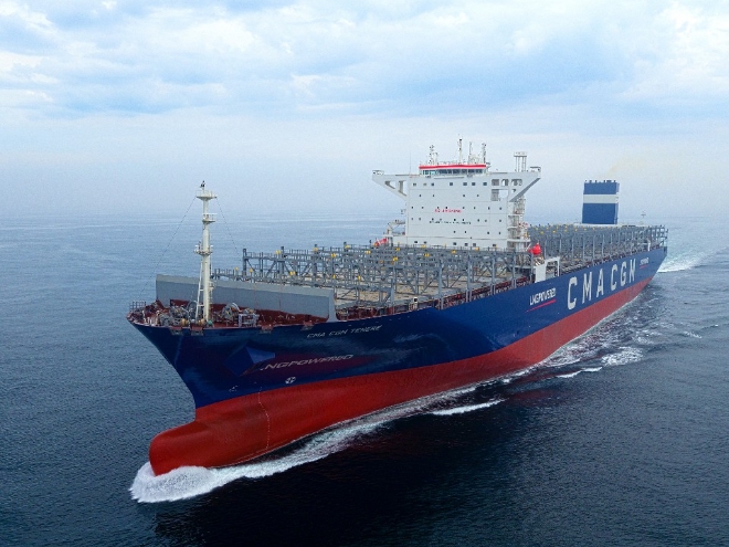 한국조선해양은 최근 유럽 소재 선사와 2000TEU급 컨테이너선 10척에 대한 건조계약을 체결했다. 사진=현대중공업그룹.