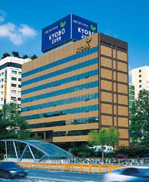 교보自保 “부모 덕 좀 보네”