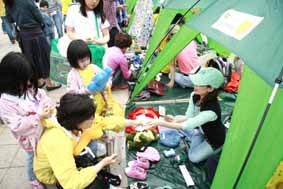 14개 도시 수놓은 ‘병아리떼 쫑쫑쫑’