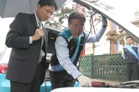 LIG손보 경영진 ‘CS활동 체험’ 화제