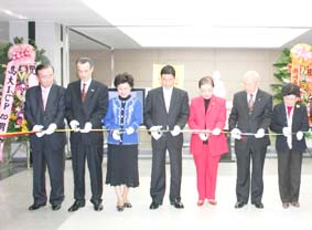 에스텍, 적십자간호대학 후원 바자회 개최