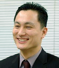 “철새 컨설턴트의 시대는 끝났다”