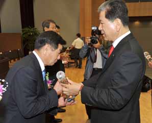 남인천농협,, 여신 1조원달성 탑 수상