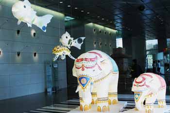 흥국금융그룹, ‘빛’ 주제 전시회 열어