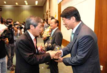 부산銀, 사회공헌장 베품부문 으뜸장 수상