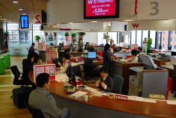 W저축銀, 강남지점 한달새 1000억돌파