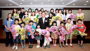 경남銀, 백일장 및 사생실기대회 시상식