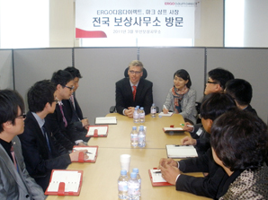 ERGO다음다이렉트 마크 샴프 사장, 현장 경영 강화