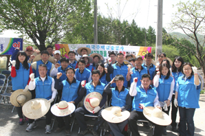 HF공사, 자매결연마을 농번기 일손돕기