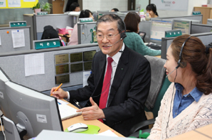 하나HSBC생명 하상기 사장, 콜센터 상담사 변신