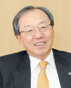 지령 2000호 CEO 릴레이 인터뷰 (4) “지역은행 성공모델로 글로벌화 꽃피울 터”