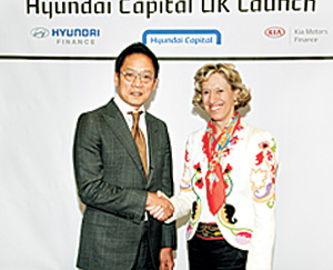 산탄데르 손잡은 ‘현대캐피탈 영국’ 출범