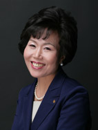 “진심으로 다가서 마음으로 함께하는 따뜻한 보험”