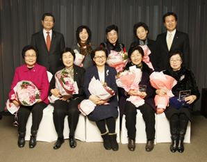 한화생명, 35년 이상 장기 FP에 감사패 전달