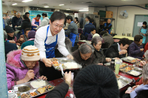 NH농협손보, 독거노인 대상 무료급식 봉사활동