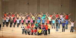 푸른저축銀, 불우이웃돕기 공연