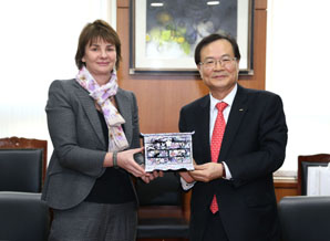 한국거래소 러시아금융시장과 협력강화