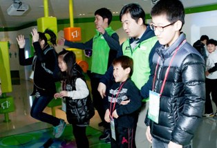 LIG손보, 교통사고 유자녀 멘토링