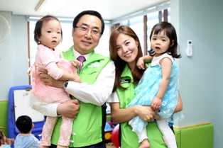 LIG손보, 미혼모 육아물품 지원