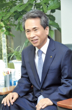 김용복 우리아비바생명 사장, “농협생명과 융화 노력해야”