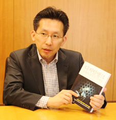 “디지털뱅크 시대에도 결국은 고객”