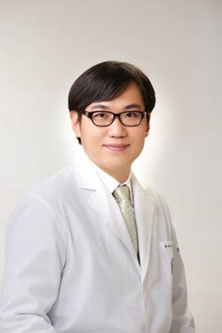 허리디스크, 비수술 치료법인 추나요법으로 치료.