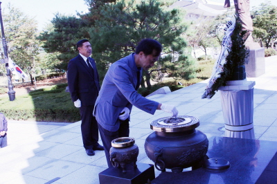 보험발원 임직원, 이천현충원 참배 및 봉사활동 실시