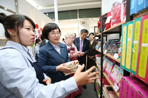 미혼모 자립 ‘캥거루스토어 2호점’ 열어