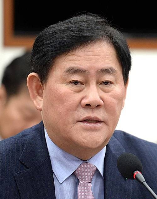 최경환 부총리, 내년 3%대 성장률 회복에 모든 역량 쏟을 것