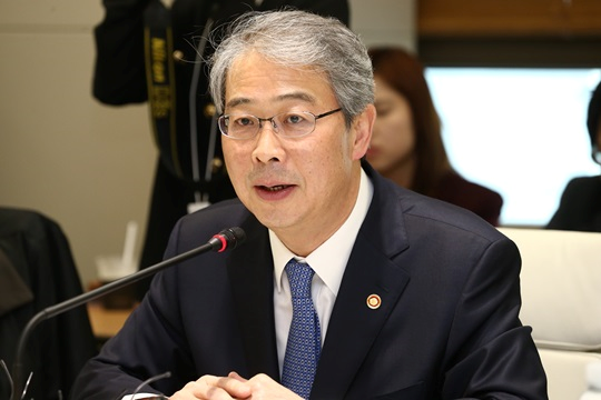 임종룡 금융위원장 “주택대출 총량규제·집단대출 계획 없다”