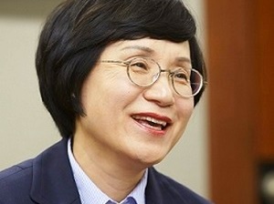 권선주 IBK기업은행장은 30일 서울 중구 을지로 IBK기업은행 본점에서 본지와의 신년 인터뷰를 하고 있다.