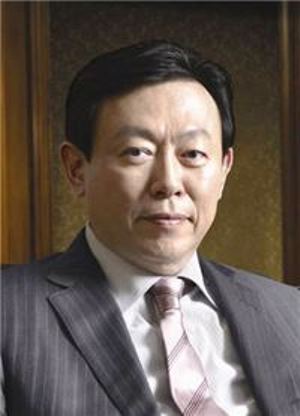 신동빈 회장, 신격호 대신 롯데그룹 첫 신년사 발표