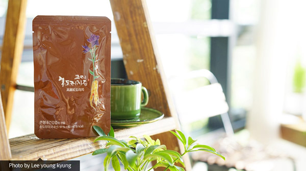 ‘구중구포’ 홍삼 닮은 홍도라지, 흰도라지와 다른 효능은