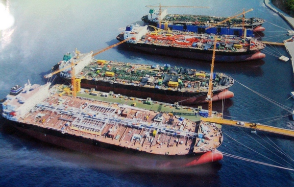 SPP조선의 선박 건조 현장. 정수남 기자