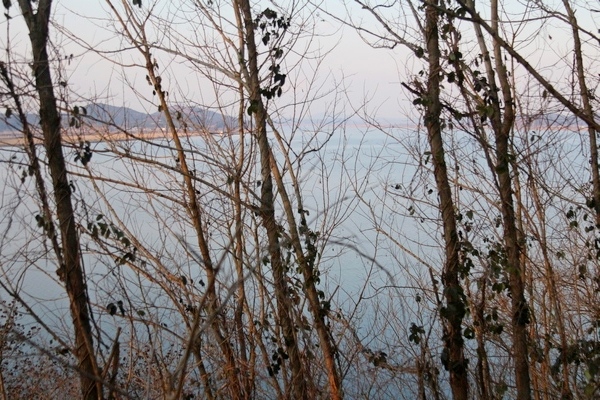 수자원공사가 지난해 창사 이래 최대규모의 적자를 기록했다. 사진은 4대강 사업 중에 하나인 금강 하구. 정수남 기자