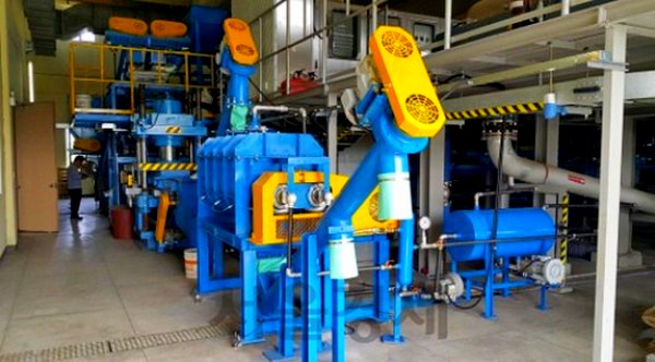 김포 레코파크에 설치된 롯데건설의 고압프레스 탈수기와 패들 건조기 실증시설. 롯데건설 제공