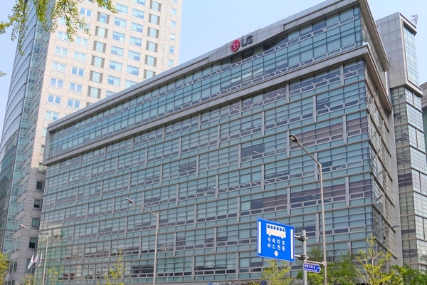 LG생활건강, 지난해 매출 5조3천3백억원…14%↑