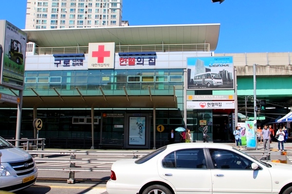 명절 연휴 교통 사고 발생률이 높은 구로디지털단지 도로. 정수남 기자