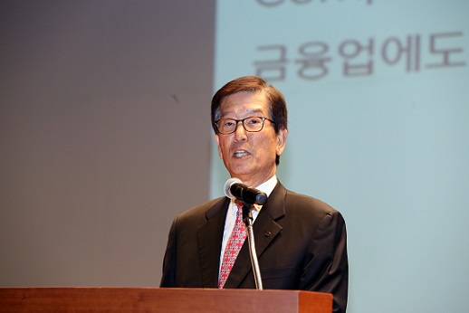 이동걸 신임 산은 회장 “한계기업에 과감한 결단 보여야”