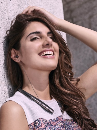 LG전자, MWC서 블루투스 헤드셋 ‘톤 플러스’ 공개