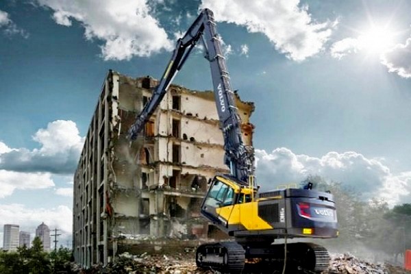 고층철거 전용 굴삭기, ‘EC480EHR’. 볼보건설기계코리아 제공