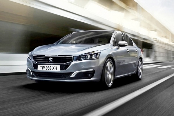 푸조 508.