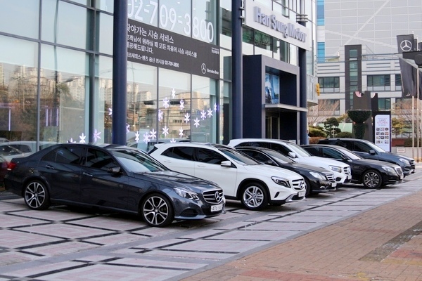 벤츠 차량. 정수남 기자