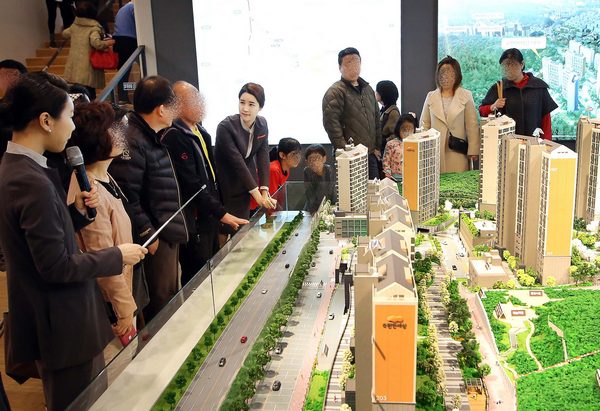 △e편한세상 태재 모델하우스 내방객./제공=대림산업