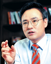 SKT, 무한경쟁 시대 위기 극복 ‘속도’로 승부수