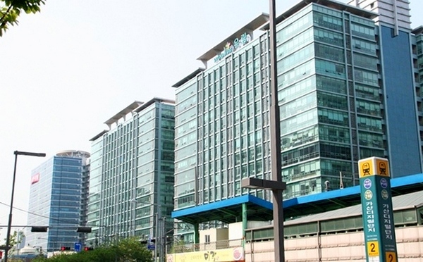 민관의 노력으로 창업·벤처생태계가 지난해에 이어 올해도 좋은 흐름을 보이고 있는 것으로 나타났다. 사진은 벤처 기업이 몰려있는 서울 가산디지털단지. 정수남 기자