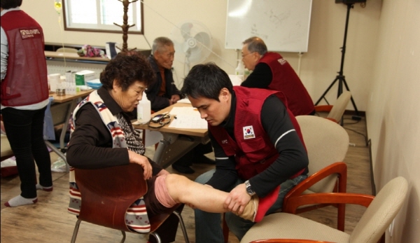 산업은행, 강원도 철원서 의료봉사 펼쳐